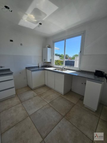 Depto en Venta 2 dorm, 90m² — Chacabuco y Constitucion