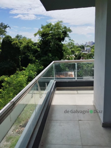 Depto 2 dorm, 82m² con cochera — Ezeiza y Santamaria de Oro