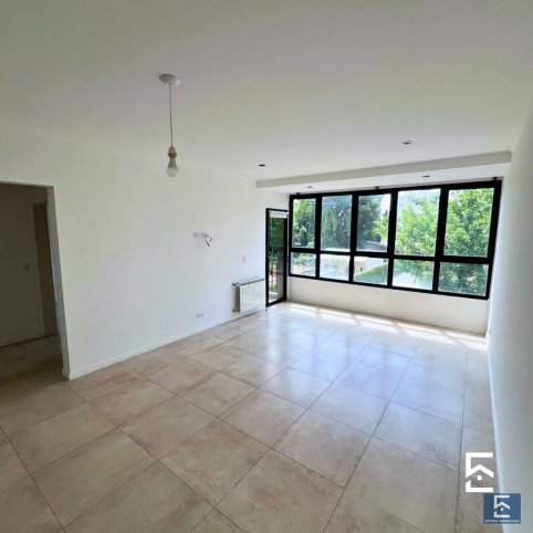 Depto 2 dorm con cochera — Alberdi 400