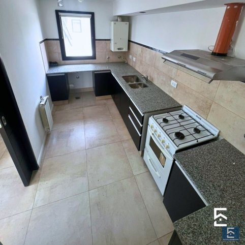 Depto 2 dorm con cochera — Alberdi 400