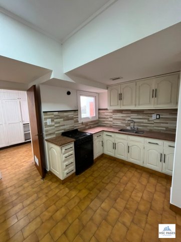 Depto 3 dorm, 100m² con cochera y balcón — Constitución 510