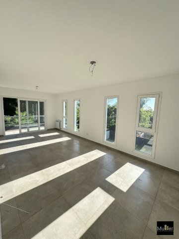 Departamento de 2 Habitaciones en Ezeiza y Paraguay