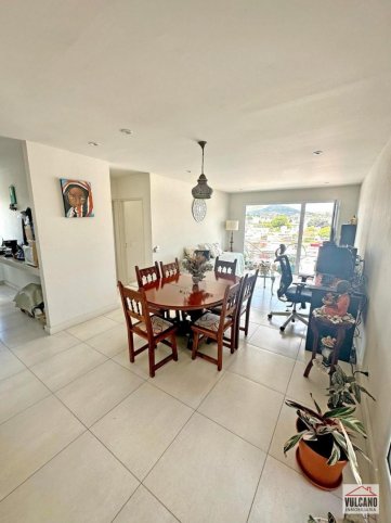 Depto en Venta 1 dorm, 88m² con cochera — Belgrano 1310
