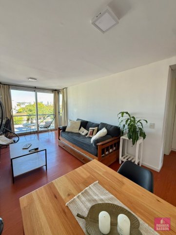 Depto 1 dorm, 50m² céntrico en venta — Paz 400