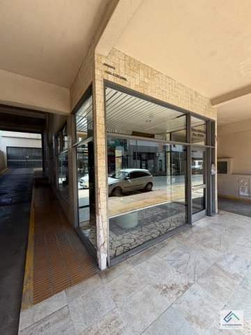 Depto 2 dorm, 80m² en excelente estado — Alem 678