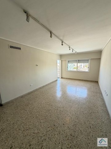 Depto 2 dorm, 80m² en excelente estado — Alem 678