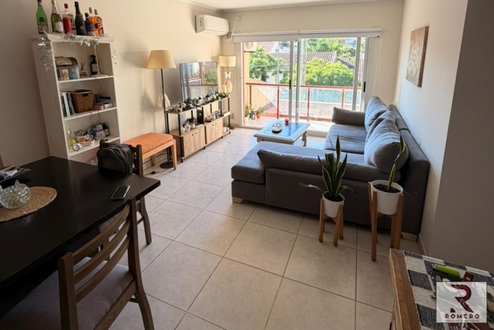 Depto en complejo 2 dorm, 1 baño, 3 balcones — Av. Avellaneda 1454