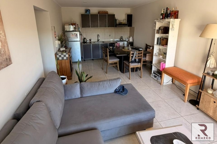Depto en complejo 2 dorm, 1 baño, 3 balcones — Av. Avellaneda 1454