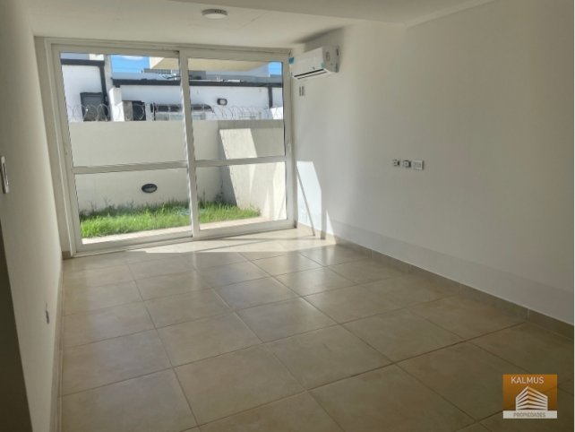 Departamento en PB de 2 Dormitorios con Patio a estrenar