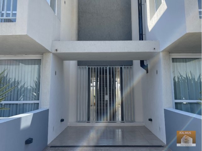 Departamento en PB de 2 Dormitorios con Patio a estrenar