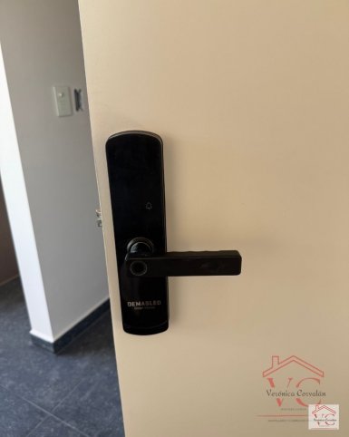 Depto. en Venta monoambiente, 1 baño, 3er piso