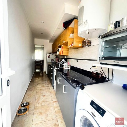 Departamento en VENTA - Constitución 1200