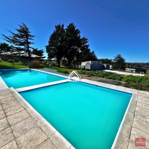 Casa quinta 2 dorm, 100m² con pileta — La Elena