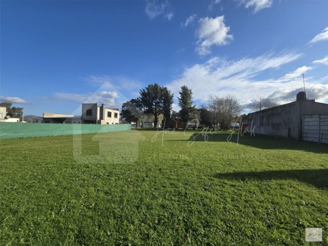 Casa quinta 2 dorm, 120m² en La Unión con gran potencial