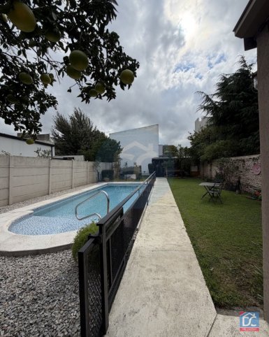 Casa en Venta Belgrano 0, 138m², 2 dorm, 2 baños, pileta