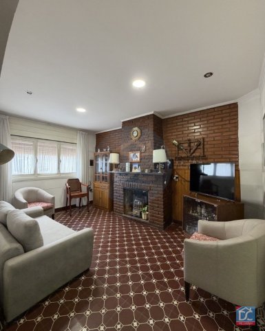 Casa en Venta Belgrano 0, 138m², 2 dorm, 2 baños, pileta