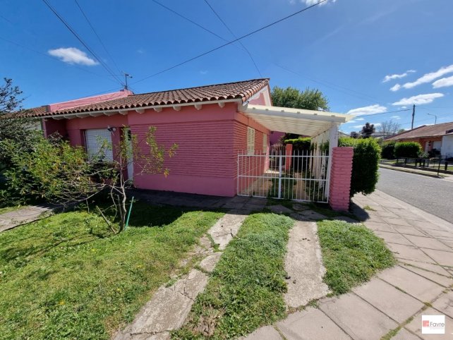 Casa 3 dorm, 109m² en Barrio Jardin