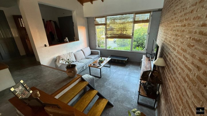 Casa 3 dorm, lote 10x65 — Barrio el Cerrito