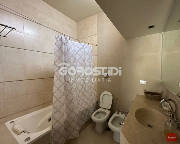 Increible casa en venta ubicada Zona parque Independencia