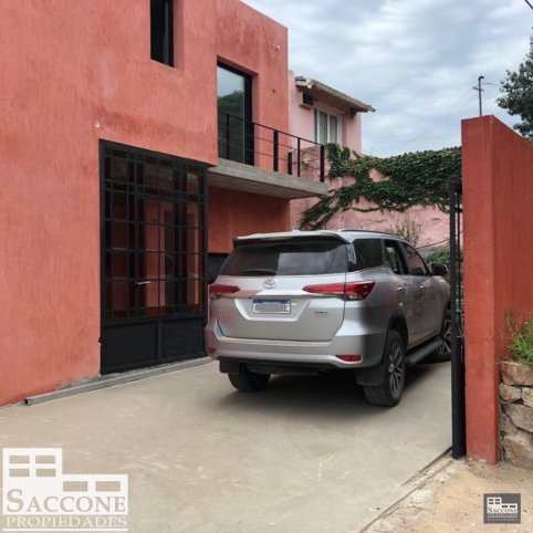 Casa moderna 3 dorm, 280m² con garage — Fuente de los Vascos