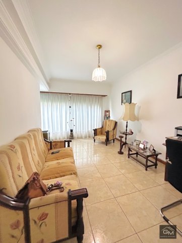 Casa 3 dorm, 500m² con pileta — 4 de Abril