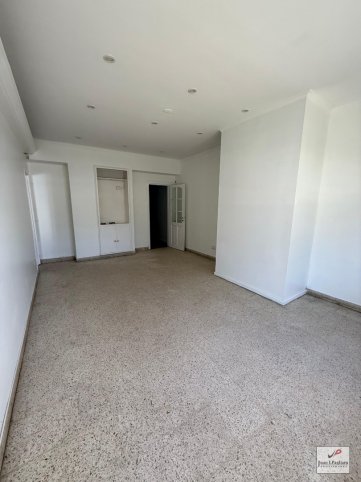 Casa 3 dorm, 190m² con patio — Maipú al 1000