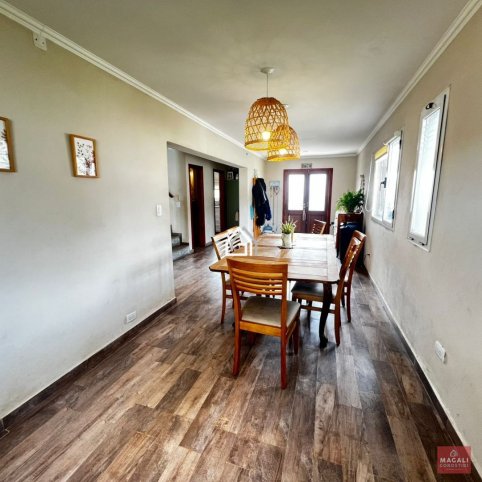 Casa en VENTA Argerich, Tandil - 3 dormitorios, 500 m²