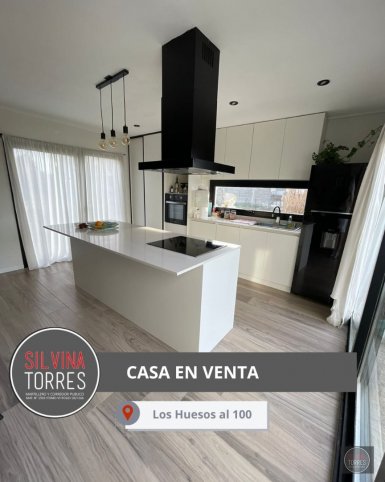 Los Huesos 100