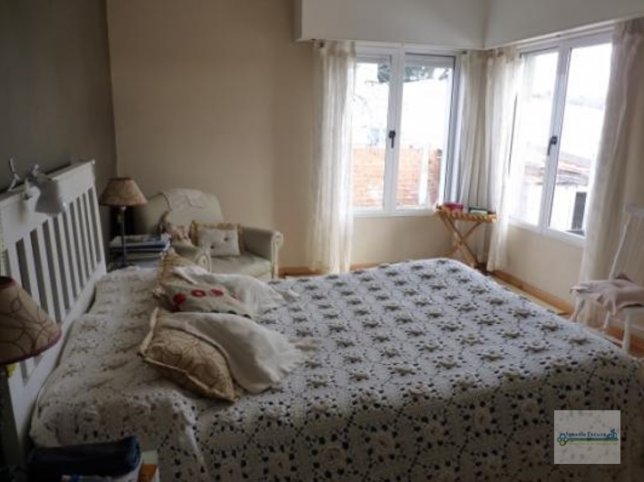 Casa en Brandsen 1420, 238m², 3 dorm, 2 baños, garage