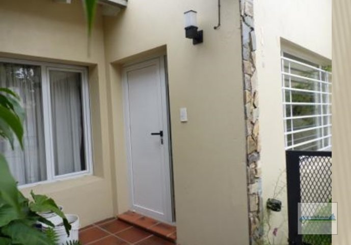 Casa en Brandsen 1420, 238m², 3 dorm, 2 baños, garage