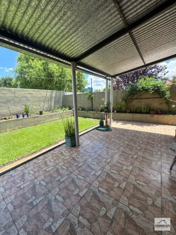 Casa en venta Figueroa 2262, 220m², 3 dorm, 2 baños, garage para 2 autos