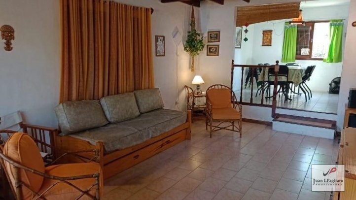 Casa 3 dorm, 130m² en Alameda 210 bis