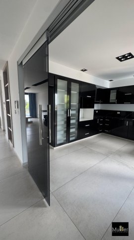 Depto 2 dorm, 100m² en Avenida Brasil — Piso 2