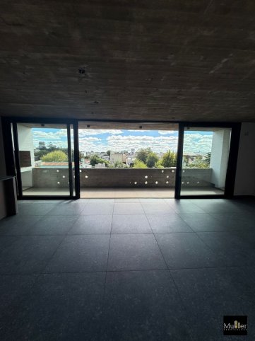 Depto 1 dorm, 90m² con cochera — Pasaje Primero de Mayo