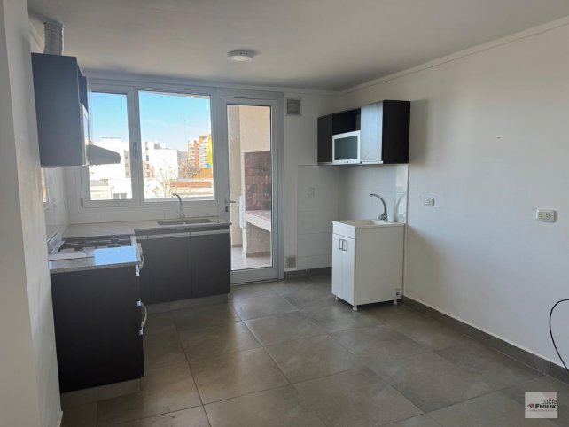 Departamento en Avenida Santamarina 555, 100m², 2 dorm, 2 baños, 2 cocheras