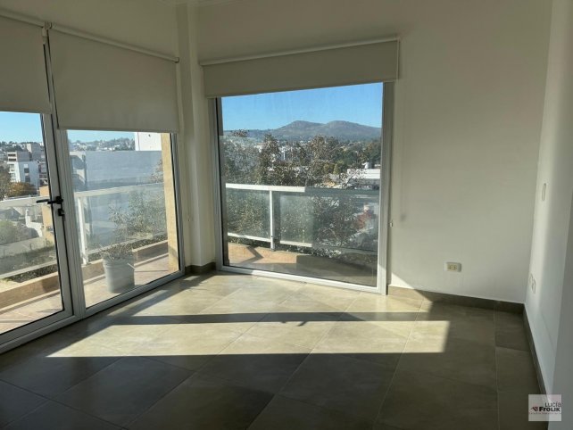 Departamento en Avenida Santamarina 555, 100m², 2 dorm, 2 baños, 2 cocheras