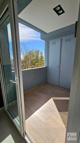 VENTA DEPARTAMENTO 2° y 3er PISO | AV. BRASIL 148