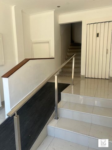 Depto en Venta 3 dorm, 122m² — Hipolito Irigoyen 644