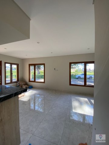 Casa a Estrenar 2 dorm, 63m² con garage — Purmamarca