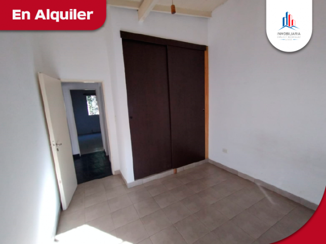 Casa en Alquiler Dos Dormitorios Sarmiento 1300