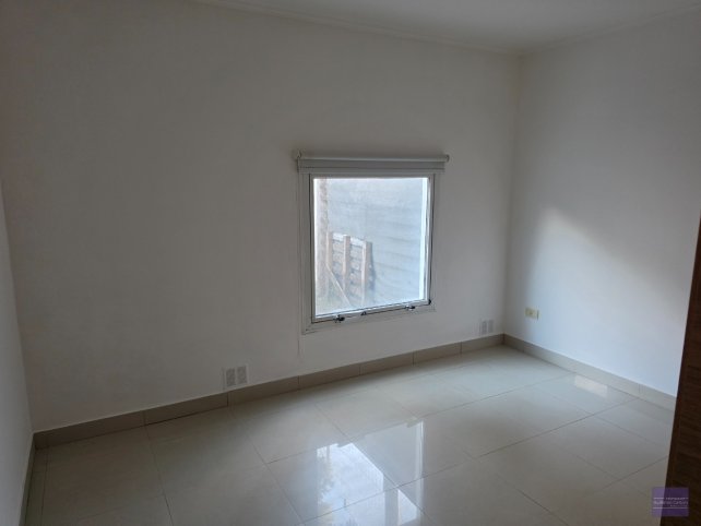 Depto 2 dorm, 60m² en planta baja con cochera