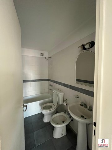 Depto 1 dorm, 42m² en edificio céntrico — Paz y San Martín