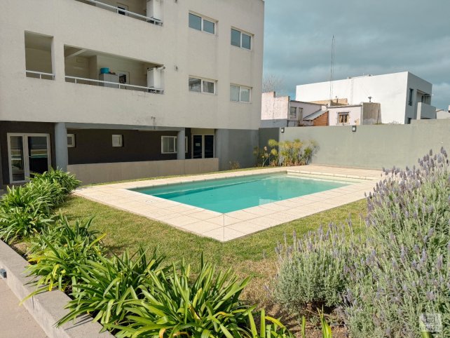 Departamento en venta de 2 dormitorios, 90m² en el centro — Paz 150