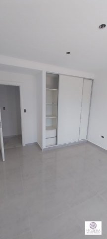 Depto 1 dorm, 1 baño en 11 de Septiembre al 200