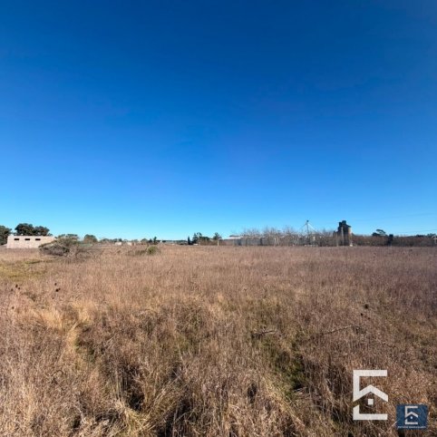 Lote en Venta Pujol y Los Huesos, 4000 m²