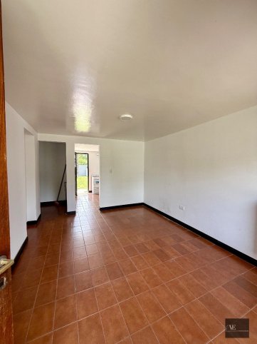 Casa 2 dorm, 78m² en Villa Italia con garage