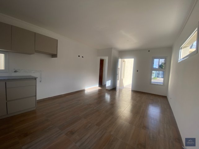 Casa de 128m A ESTRENAR/FINANCIA - 2 dorm.,jardin,