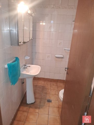 Casa a reciclar 2 dorm, 1 baño, garage — Brandsen N°: 1472