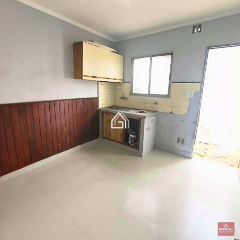 Casa con LOCAL EN VENTA Ugalde 2100, Tandil