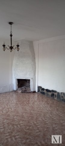 Casa en Alquiler Arana 1200, 3 dorm, espacio para 3 vehículos, patio con pileta